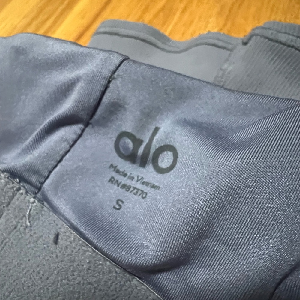 ALO Elevate Rib Tank - Picture 4 of 9